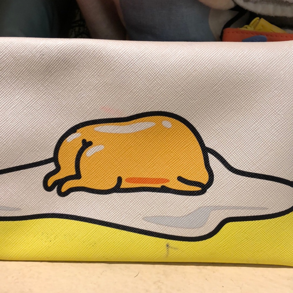 IPSY BAG BUNDLE!!!! - Picture 2 of 8